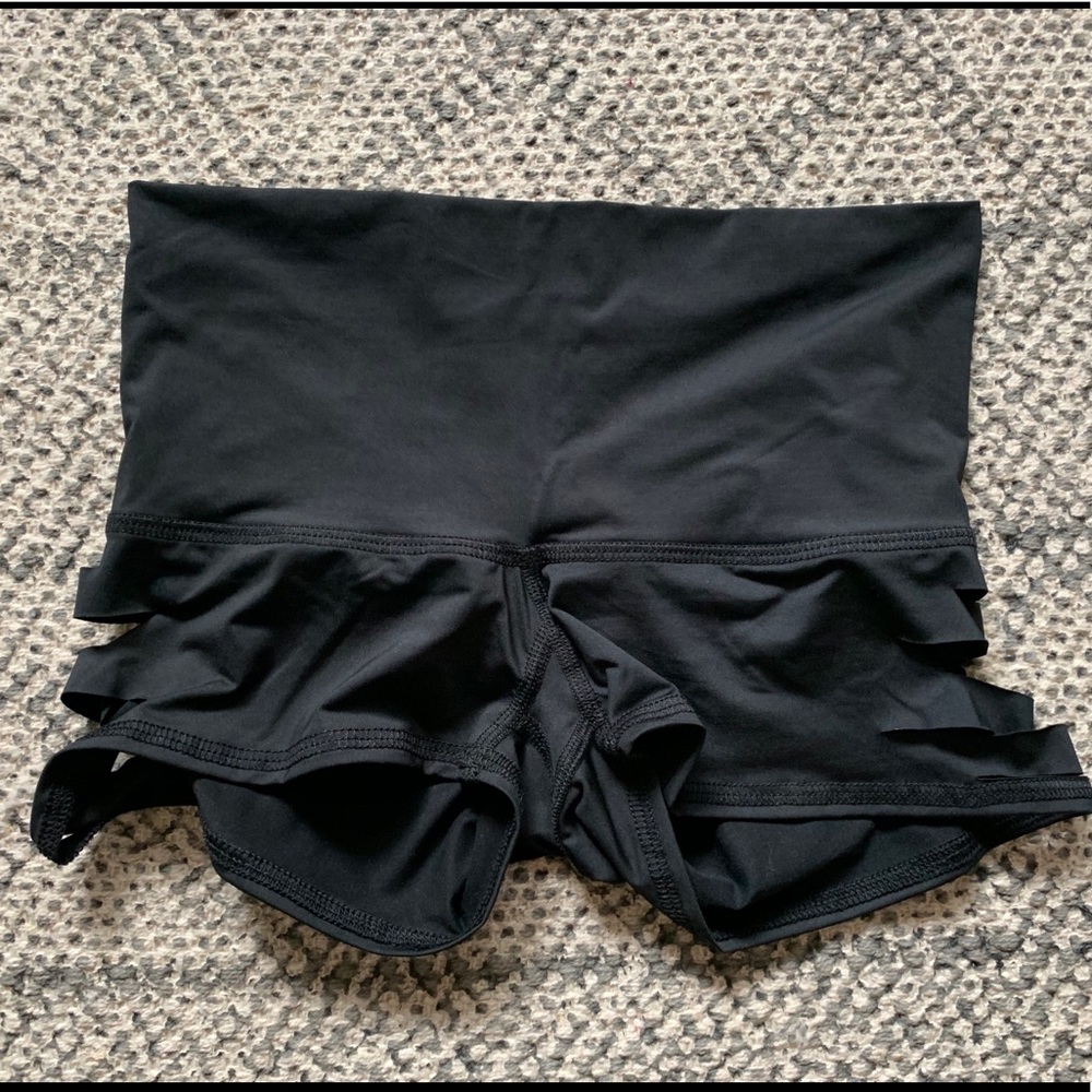 TEEKI Jimi Sun Short / Laser Cut